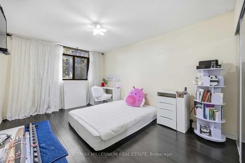 Photo 20 at 126 - 2645 Jane Street, Jane Heights, Toronto
