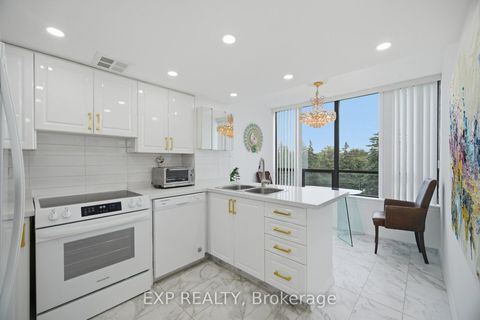 Photo 15 at 410 - 7440 Bathurst Street, Brownridge, Vaughan