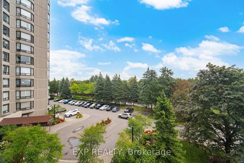 Photo 33 at 410 - 7440 Bathurst Street, Brownridge, Vaughan