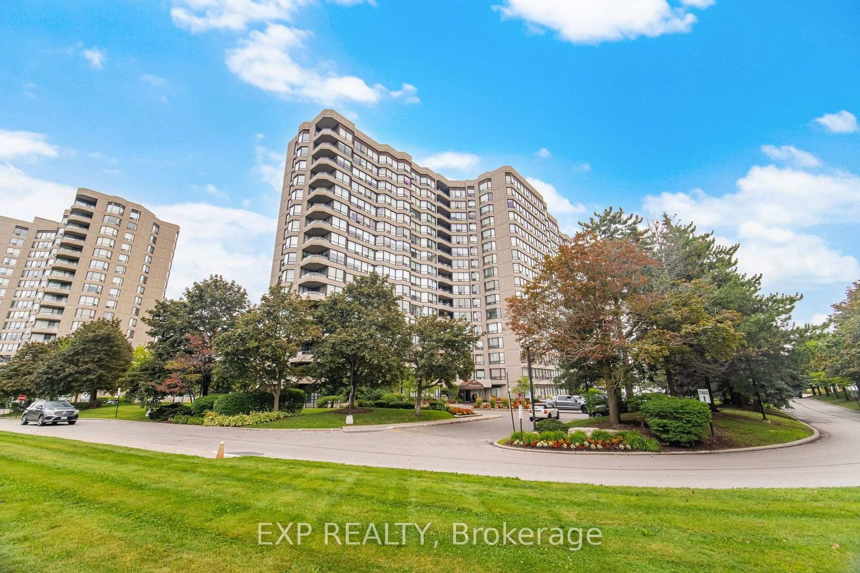 410 - 7440 Bathurst Street, Brownridge, Vaughan photo 1
