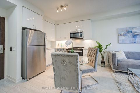 Photo 2 at 818 - 4955 yonge Street, Willowdale East, Toronto