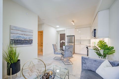 Photo 10 at 818 - 4955 yonge Street, Willowdale East, Toronto