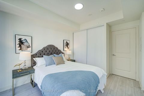 Photo 15 at 818 - 4955 yonge Street, Willowdale East, Toronto