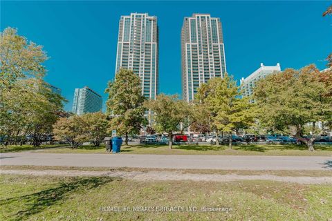 Photo 2 at 1928 Lakeshore Boulevard W, Swansea, Toronto
