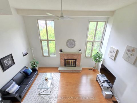Photo 9 at 75 - 10 Cardwell Avenue, Malvern West, Toronto