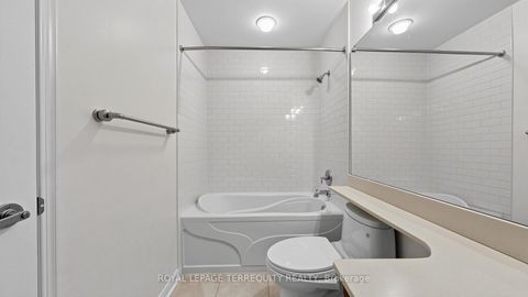 Photo 18 at 2205 - 15 Windermere Avenue, Swansea, Toronto