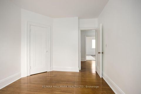 Photo 17 at 167 Welland Avenue, Moore Park, Toronto