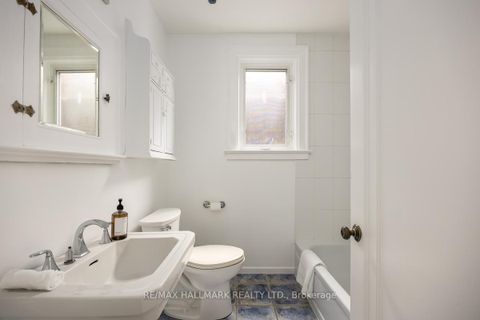 Photo 20 at 167 Welland Avenue, Moore Park, Toronto