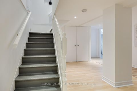 Photo 21 at 167 Welland Avenue, Moore Park, Toronto