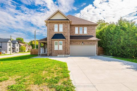 Photo 2 at 3B George Street, Cookstown, Innisfil