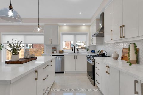 Photo 12 at 3B George Street, Cookstown, Innisfil