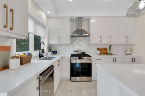 Photo 13 at 3B George Street, Cookstown, Innisfil