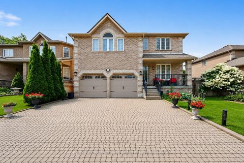 Photo 1 at 41 RUSSELL HILL Drive, Painswick South, Barrie