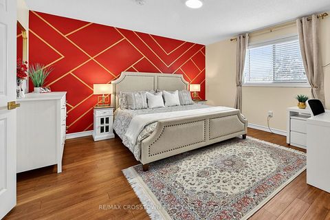 Photo 10 at 41 RUSSELL HILL Drive, Painswick South, Barrie