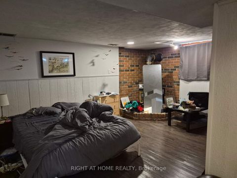 Photo 8 at 17 Gwendolen Avenue, Westgate, Toronto