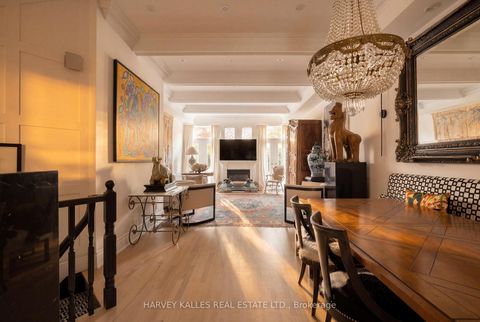 Photo 1 at 21 - 260 Russell Hill Road, Casa Loma, Toronto