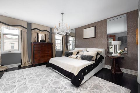 Photo 11 at 21 - 260 Russell Hill Road, Casa Loma, Toronto