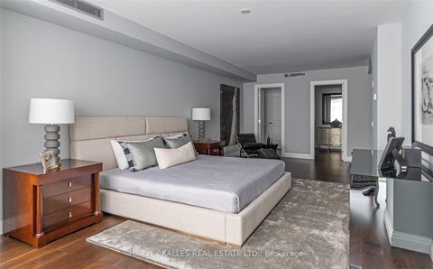 Photo 20 at 320 - 1 Benvenuto Place, Casa Loma, Toronto