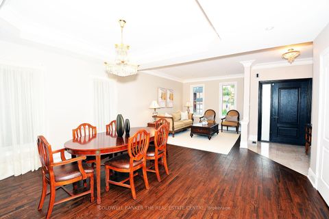 Photo 5 at 304 Tower Hill Road, Jefferson, Richmond Hill
