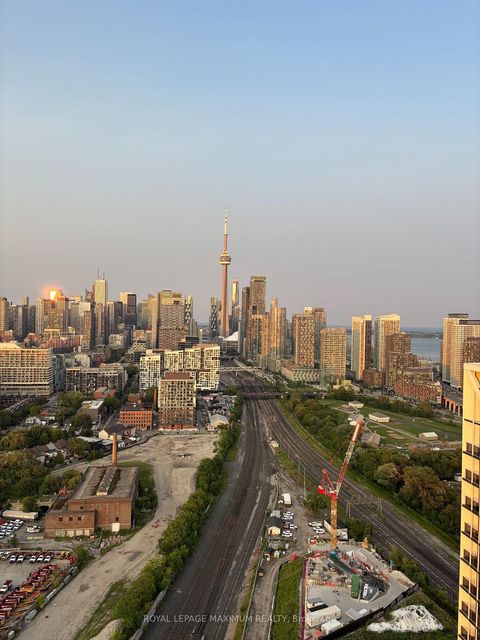 Photo 16 at 3307 - 50 Ordnance Street, Niagara, Toronto