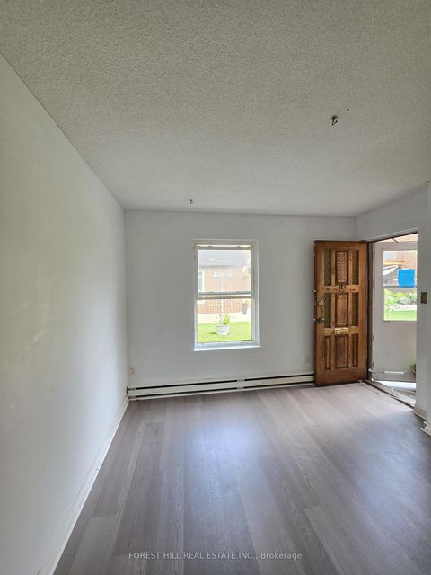 Photo 2 at #19 - 50 Coleman Avenue, Danforth, Toronto