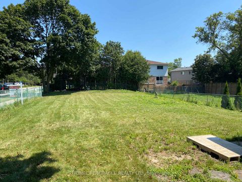 Photo 4 at 289 Livingston Road, Guildwood, Toronto
