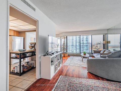 Photo 4 at 2204 - 65 Harbour Square, Waterfront Communities C1, Toronto