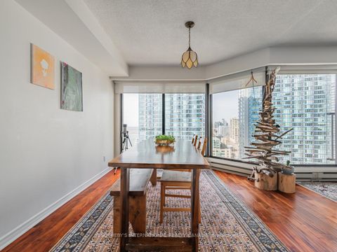 Photo 8 at 2204 - 65 Harbour Square, Waterfront Communities C1, Toronto