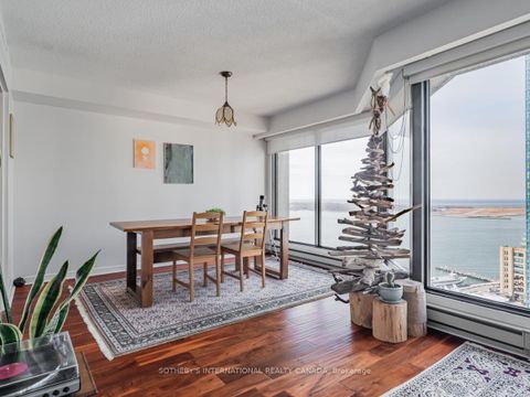 Photo 9 at 2204 - 65 Harbour Square, Waterfront Communities C1, Toronto