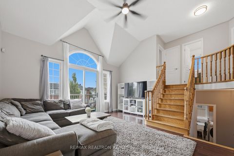 Photo 20 at 12 Cozens Drive, Oak Ridges, Richmond Hill