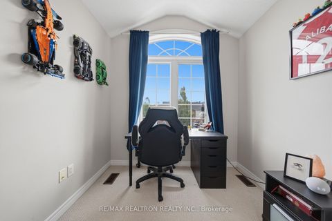 Photo 29 at 12 Cozens Drive, Oak Ridges, Richmond Hill
