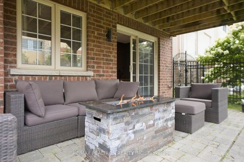 Photo 31 at 12 Cozens Drive, Oak Ridges, Richmond Hill