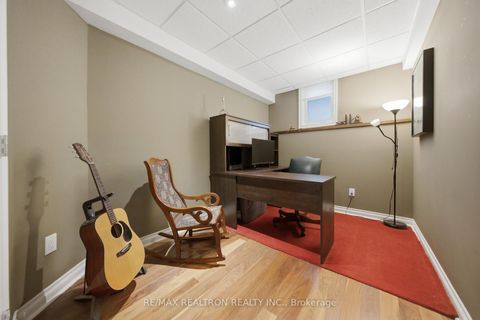 Photo 37 at 12 Cozens Drive, Oak Ridges, Richmond Hill