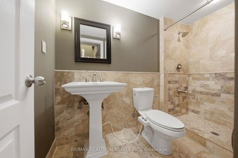Photo 38 at 12 Cozens Drive, Oak Ridges, Richmond Hill