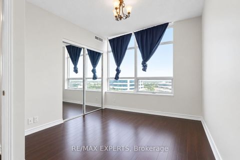 Photo 17 at 614 - 9225 Jane Street, Maple, Vaughan