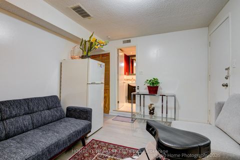 Photo 22 at 32 - 625 Rathburn Road, West Deane, Toronto