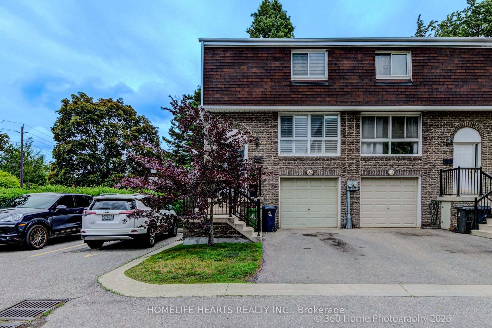 32 - 625 Rathburn Road, West Deane, Toronto 