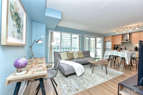 Photo 5 at 1014 - 300 Front Street W, Waterfront Communities C1, Toronto