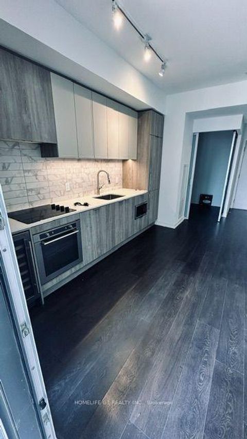Photo 7 at 1101 - 2020 Bathurst Street, Cedarvale, Toronto