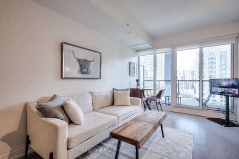 Photo 1 at 731 - 251 Jarvis Street, Moss Park, Toronto