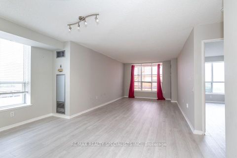 Photo 7 at 1309 - 21 Overlea Boulevard, Thorncliffe Park, Toronto