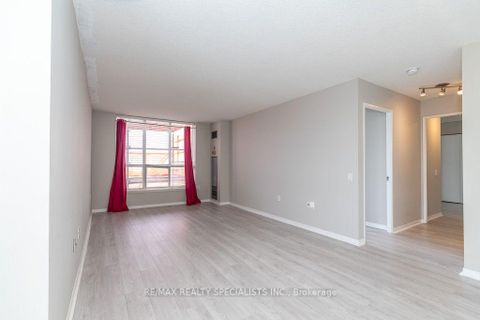 Photo 10 at 1309 - 21 Overlea Boulevard, Thorncliffe Park, Toronto
