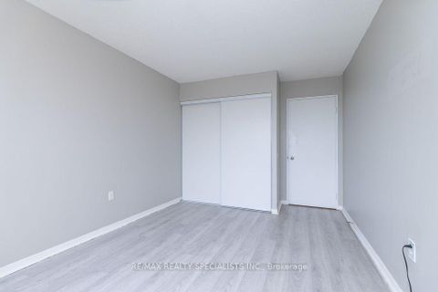 Photo 19 at 1309 - 21 Overlea Boulevard, Thorncliffe Park, Toronto