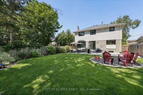 Photo 31 at 1040 Birchwood Drive, College Manor, Newmarket