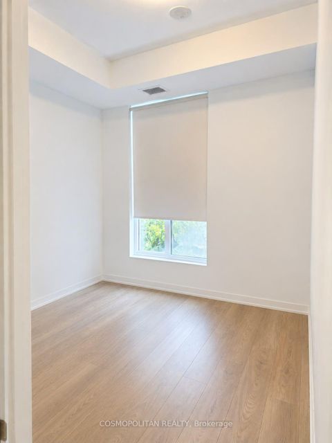 Photo 9 at 2014 - 10 Abeja Street, Concord, Vaughan