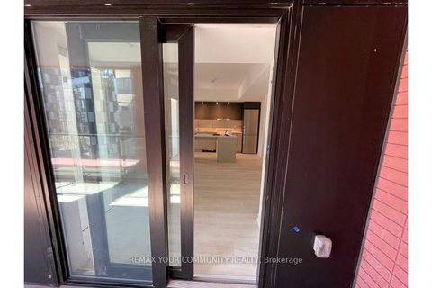 Photo 9 at 527 - 8 Tippett Road, Clanton Park, Toronto