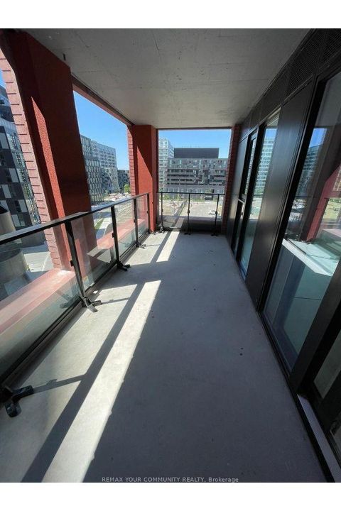 Photo 10 at 527 - 8 Tippett Road, Clanton Park, Toronto