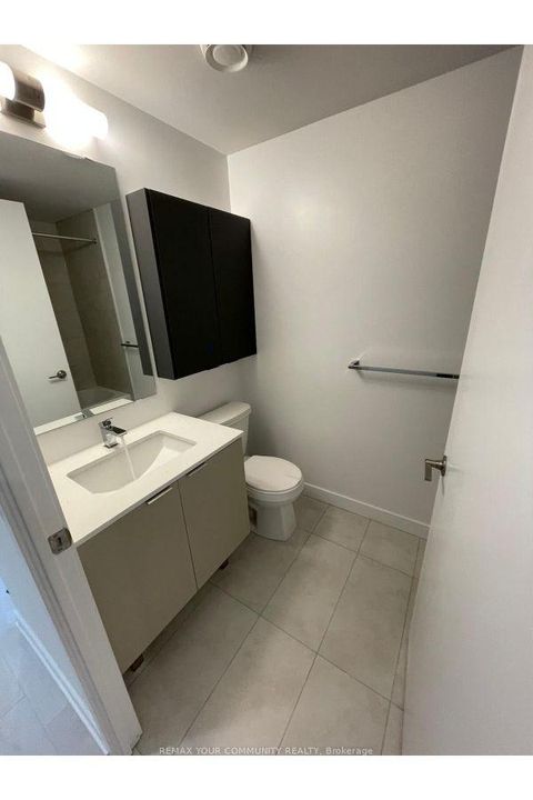 Photo 11 at 527 - 8 Tippett Road, Clanton Park, Toronto