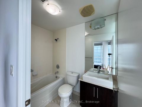 Photo 10 at 4502 - 65 Bremner Boulevard, Waterfront Communities C1, Toronto