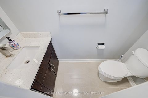 Photo 11 at 35 Royal Palm Drive, Yorkhill, Vaughan